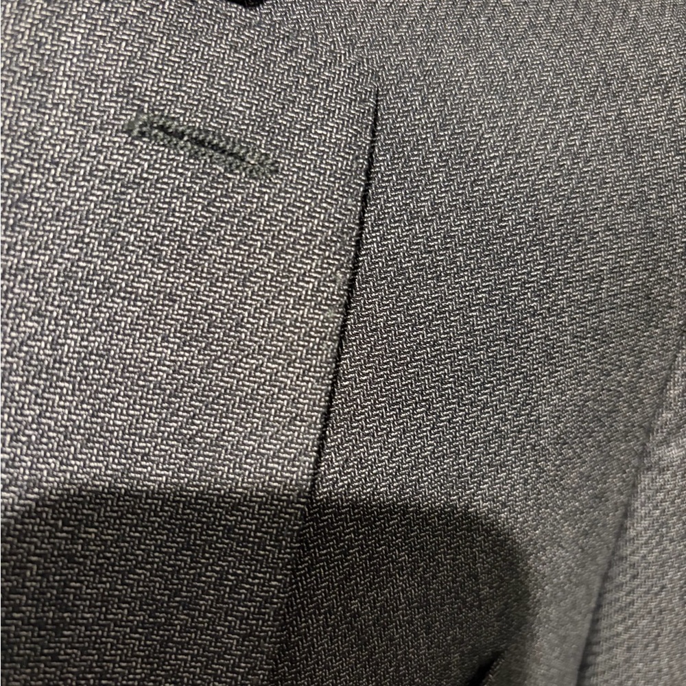 Hugo Boss Dark Gray Men's Slim Fit Suit - Picture 4 of 8